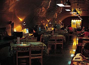 据统计网站估算 手游《宝可梦TCG Pocket》推出首月销售额已突破2亿美元